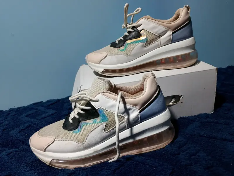 Zapatillas deportivas con cámara de aire - 1