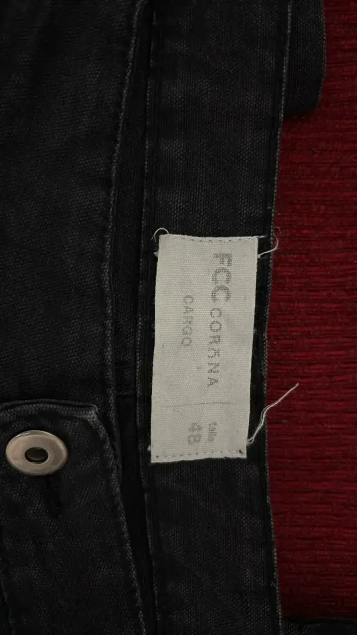 Pantalón cargo de mezclilla negros para hombre - 2