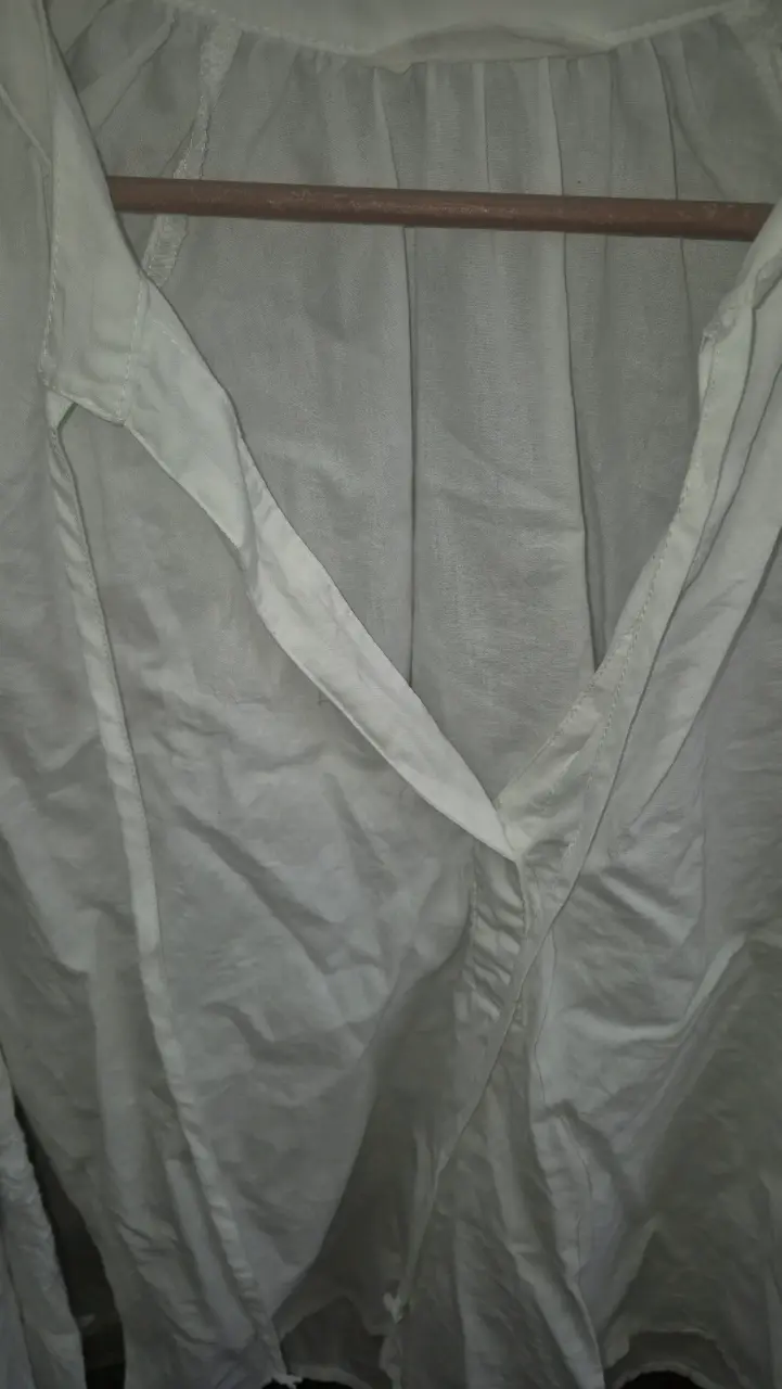 Blusa blanca de mujer talla XS - 2