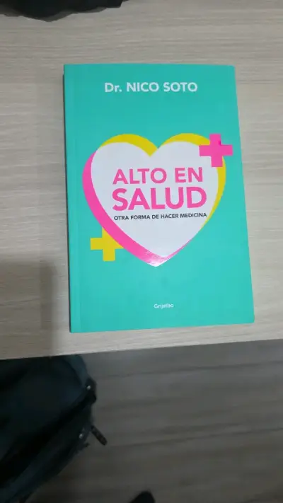 Libro 'Alto en Salud' de Dr. Nico Soto - miniatura 2