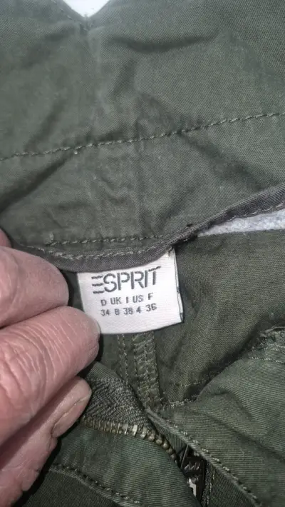 Falda verde militar Esprit talla 34 - miniatura 3