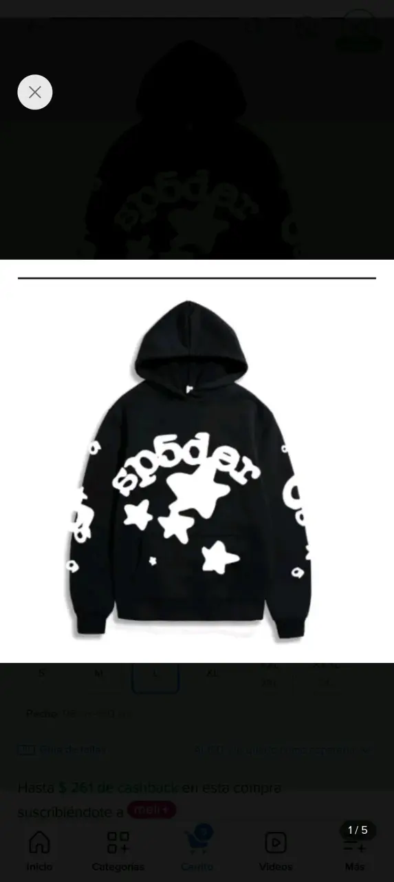 Polerón negro con diseño de estrellas y letras