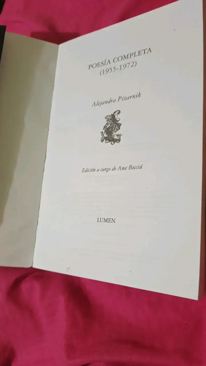 Libro Poesía Completa de Alejandra Pizarnik - 3