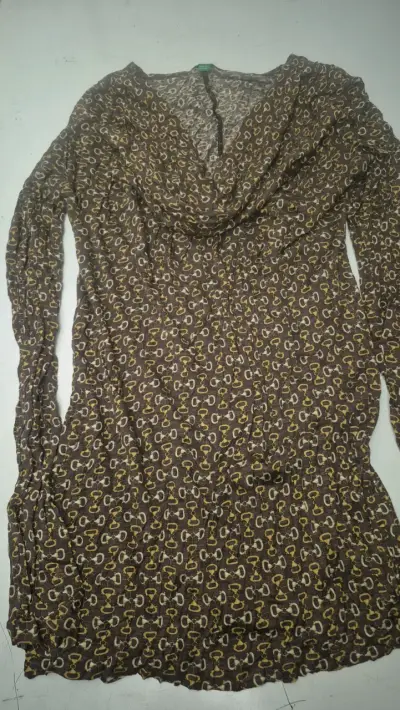 Vestido estampado marrón con diseño único - miniatura 1