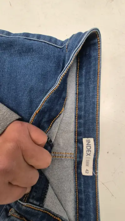 Shorts de mezclilla azul talla 42 - miniatura 3