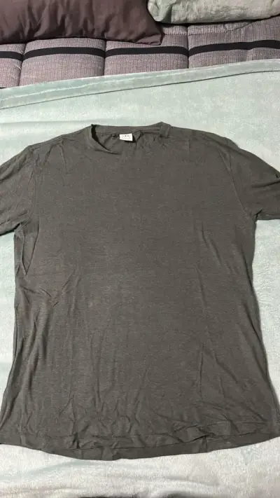 Polera gris básica Zara para hombre - miniatura 1