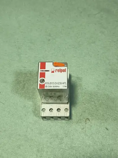 Relé electromecánico Relpol 230V 10A a riel din - miniatura 1