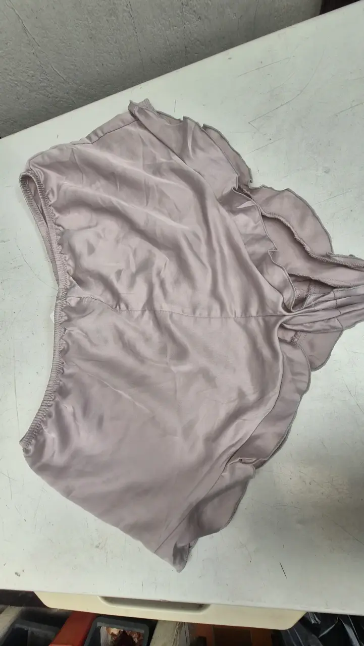 Pijama dos piezas de satén rosa H&M - 2