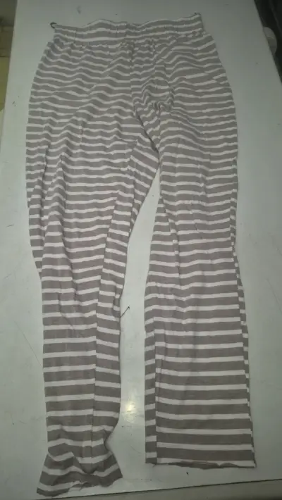 Conjunto de pijama a rayas H&M para mujer - miniatura 2