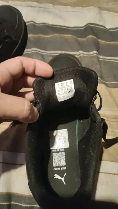 Zapatillas deportivas negras Puma talla 40 - miniatura 1