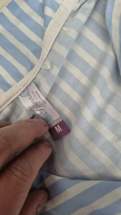 Pijama de rayas azul y blanco para mujer - miniatura 4