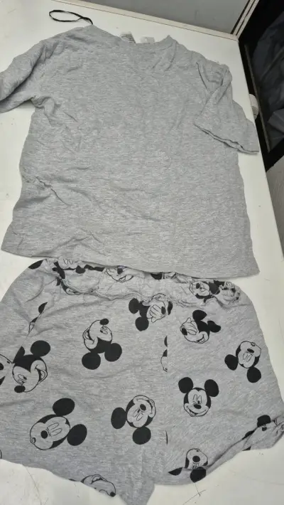 Pijama gris Mickey Mouse H&M para mujer - miniatura 2