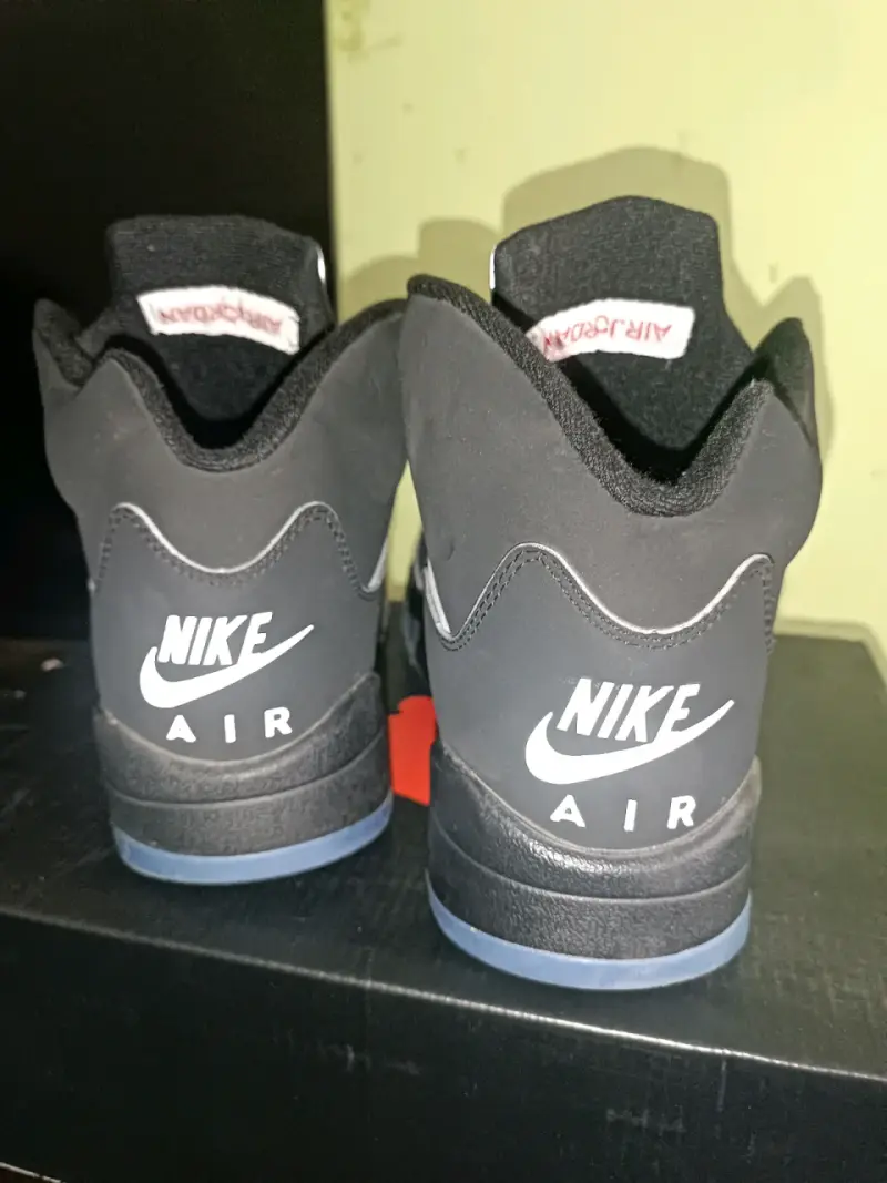retro 5 black metalic, se permutea y se vendee - 3