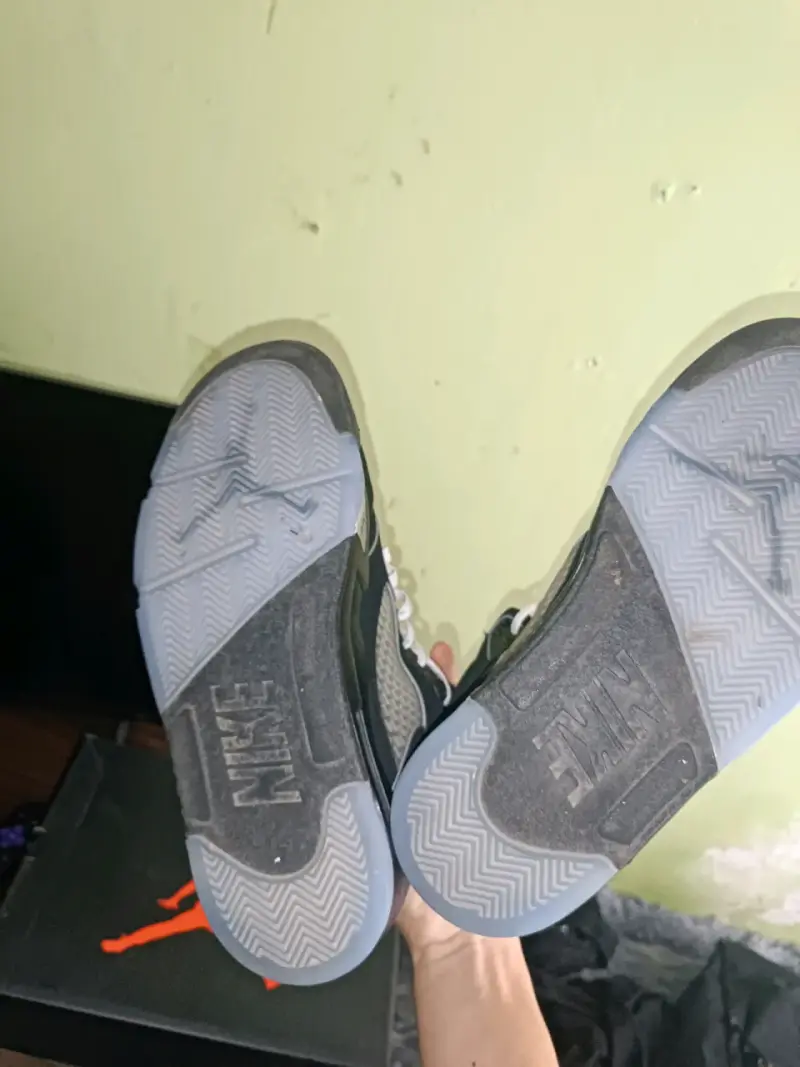 retro 5 black metalic, se permutea y se vendee - 4