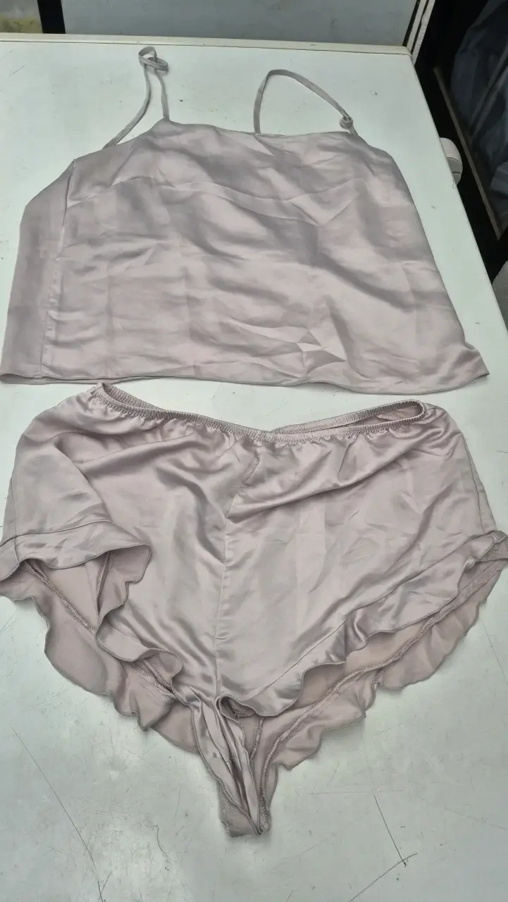 Conjunto de pijama satinado rosa H&M