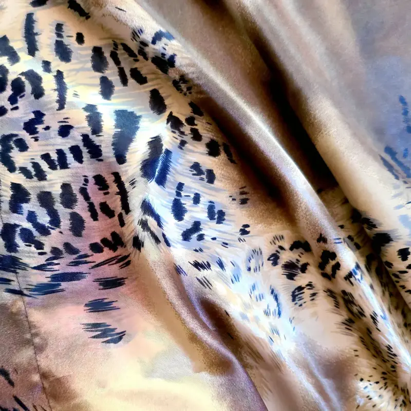Blusa para mujer Farfalle Talla L Animal Print - 3