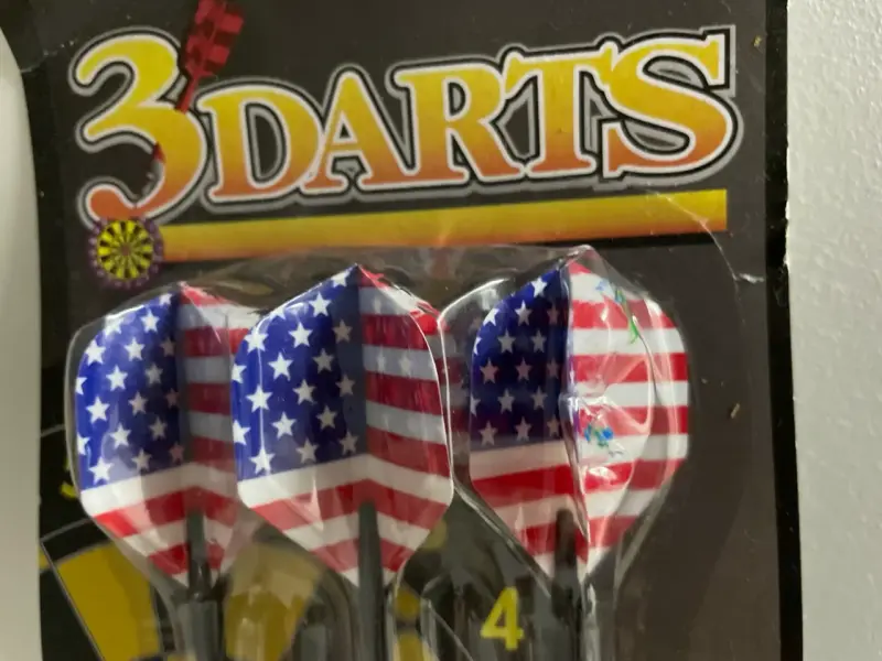 Juego de 3 dardos con diseño de bandera - 3