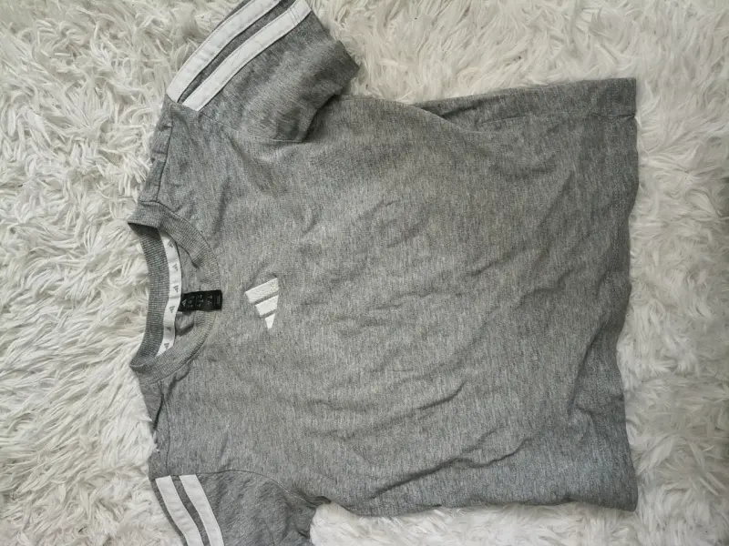 Polera beige de textura única para mujer - 3