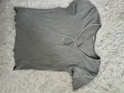 Polera beige de textura única para mujer - miniatura 6