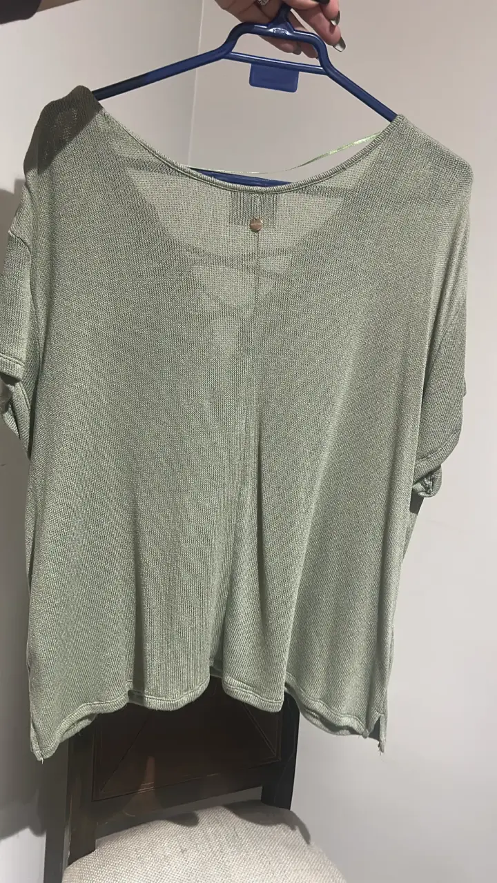 Polera verde con cordones Apology talla XL - 2