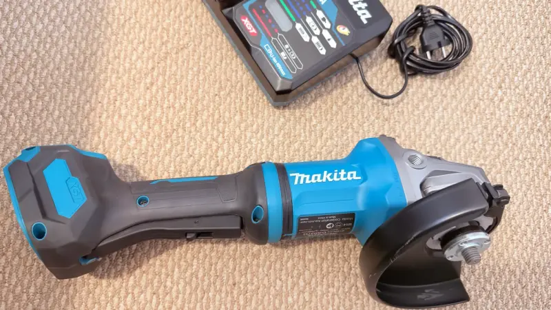 Esmeriladora angular Makita XGT Brushless 40V - 5