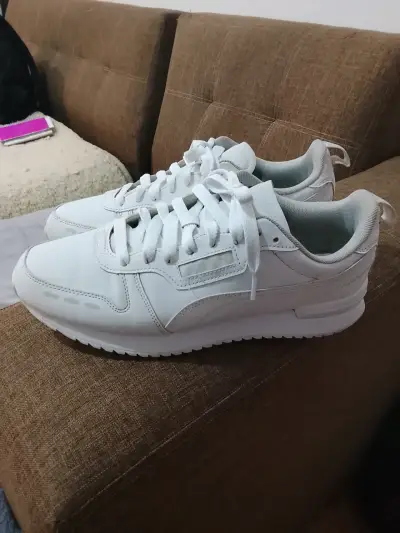 Zapatillas deportivas blancas Puma para hombre - miniatura 2