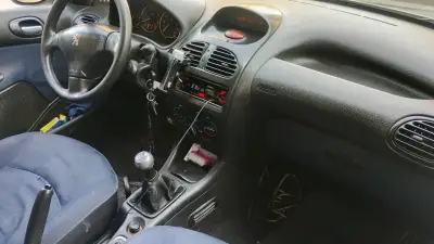Peugeot 206 usado en buen estado - miniatura 5