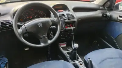 Peugeot 206 usado en buen estado - miniatura 6