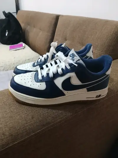 Zapatillas Nike Air Force 1 Azul y Blanco - miniatura 1