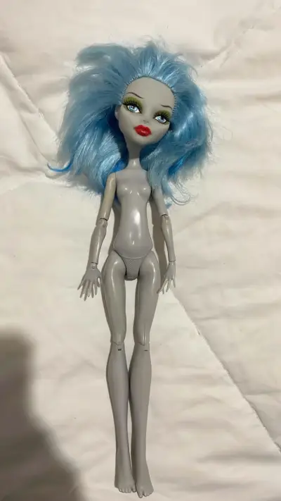 ghoulia monster high nude - miniatura 1