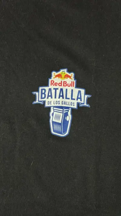 Polera Negra Red Bull Batalla de los Gallos - miniatura 1