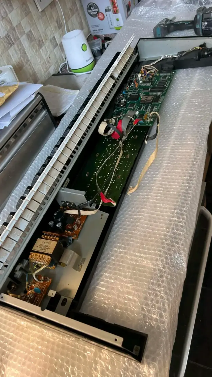 Servicio técnico y reparación de sintetizadores - 2