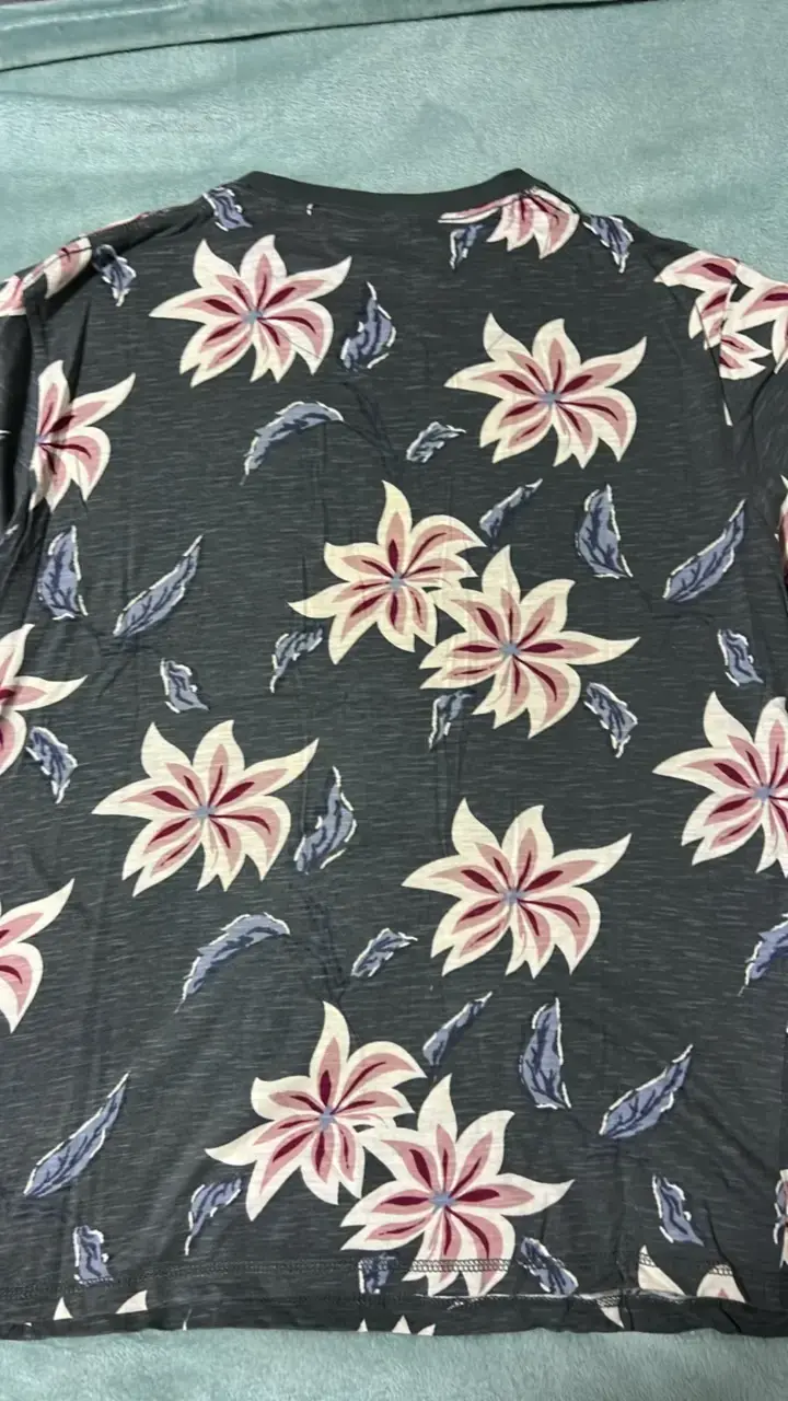 Polera floral gris Alaniz de algodón - 3