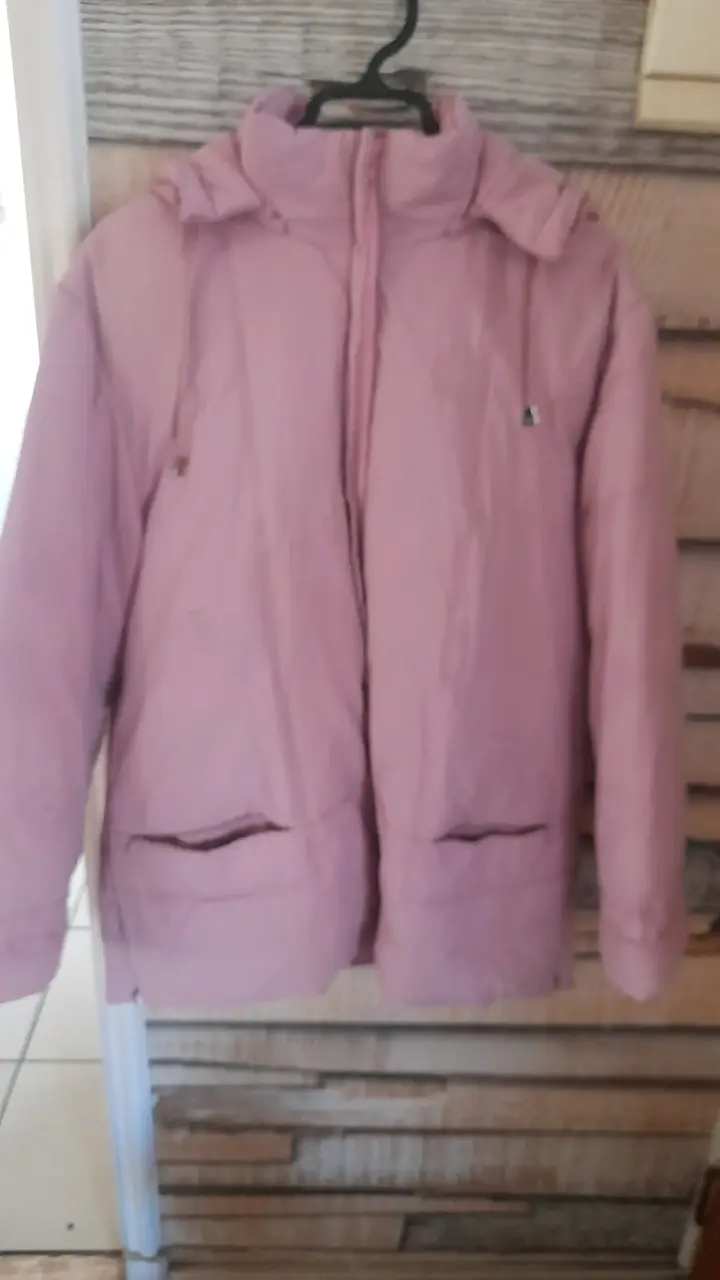 Chaqueta rosa para mujer con capucha - 2