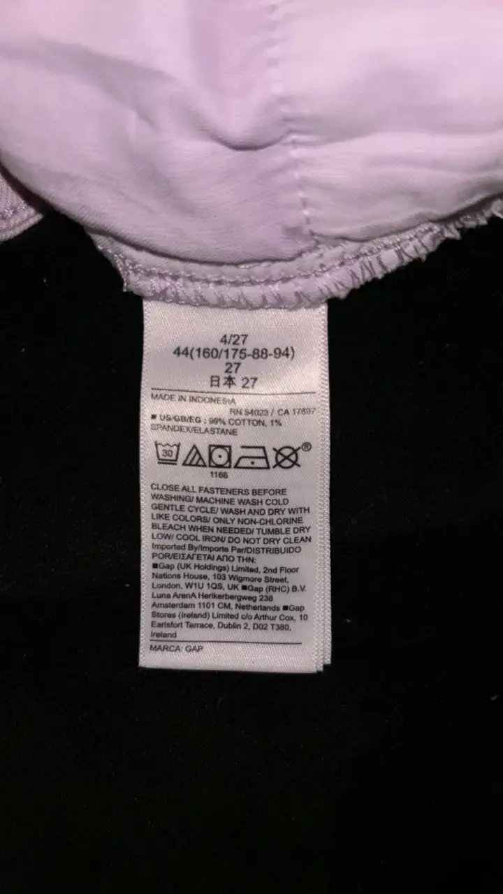 Shorts de mezclilla GAP lila desgastados - 4