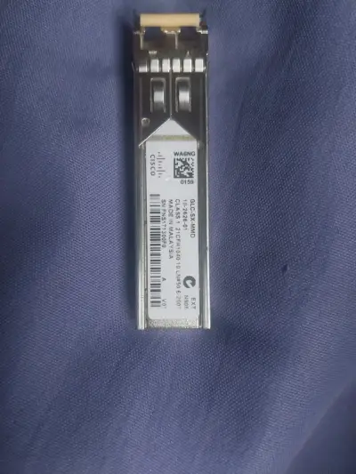 Firewall Fortinet FortiGate 50E con adaptador - miniatura 6