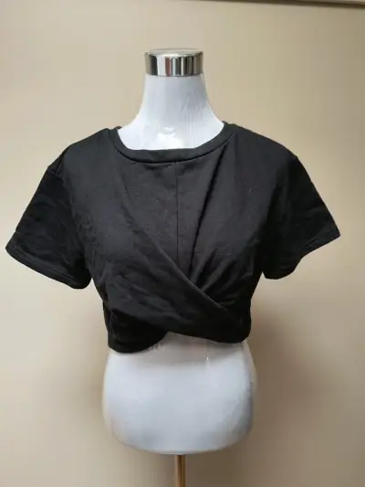 Polera negra cruzada Doo Australia talla M - miniatura 1