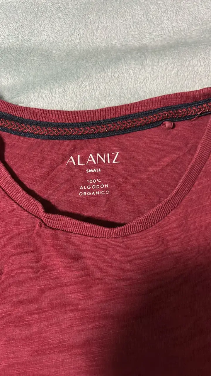 Polera roja de algodón orgánico Alaniz - 2