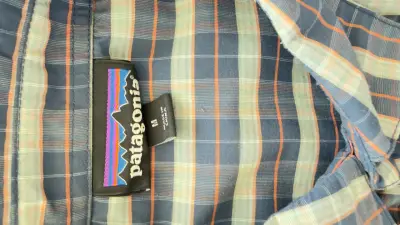 Camisa a cuadros Patagonia de manga corta - miniatura 2