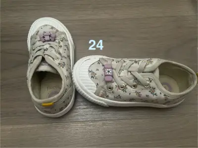 Zapatillas para niña - miniatura 2