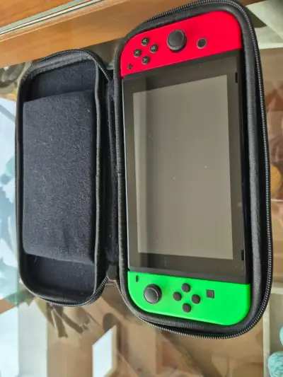 Consola Nintendo Switch + un juego incluido - miniatura 4