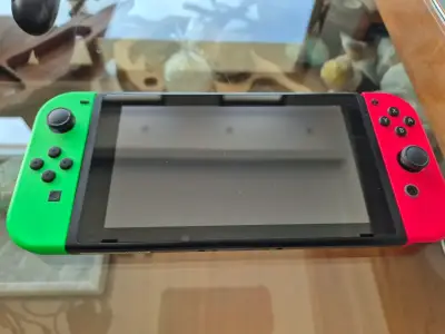 Consola Nintendo Switch + un juego incluido - miniatura 6