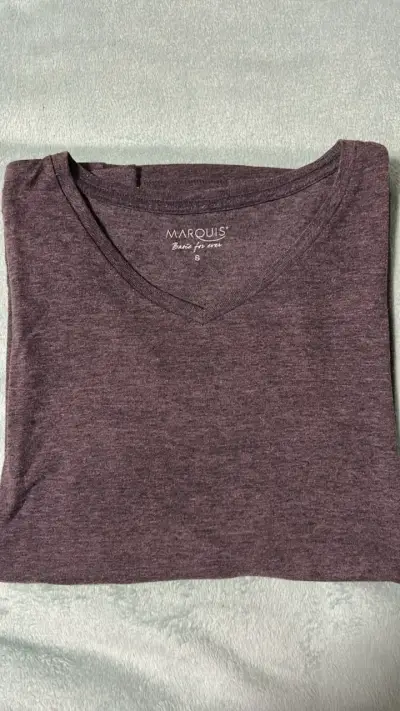 Polera Vino Tinto Cuello V Marquis Talla S S - miniatura 1