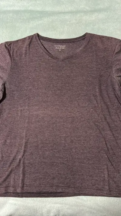 Polera Vino Tinto Cuello V Marquis Talla S S - miniatura 2