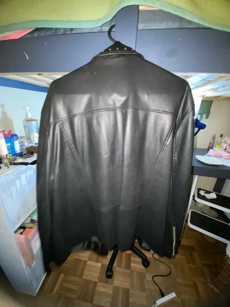 Chaqueta de cuero negra con tachas talla XXL - 3