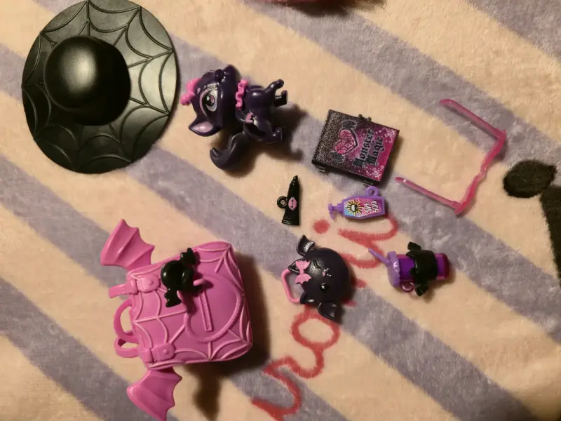 Monster High Draculaura - 3
