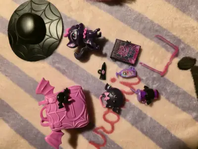 Monster High Draculaura - miniatura 3