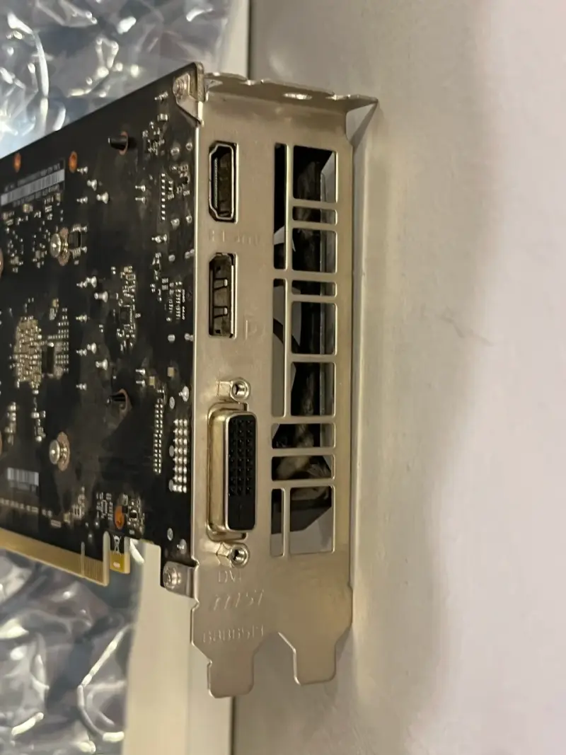 Tarjeta gráfica gpu MSI GeForce GTX 1650 - 3