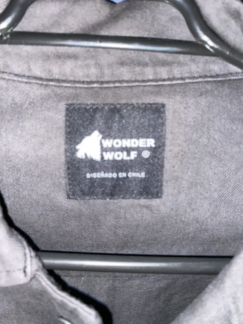 Camisa Hombre Gris Wonder Wolf Talla S - 2