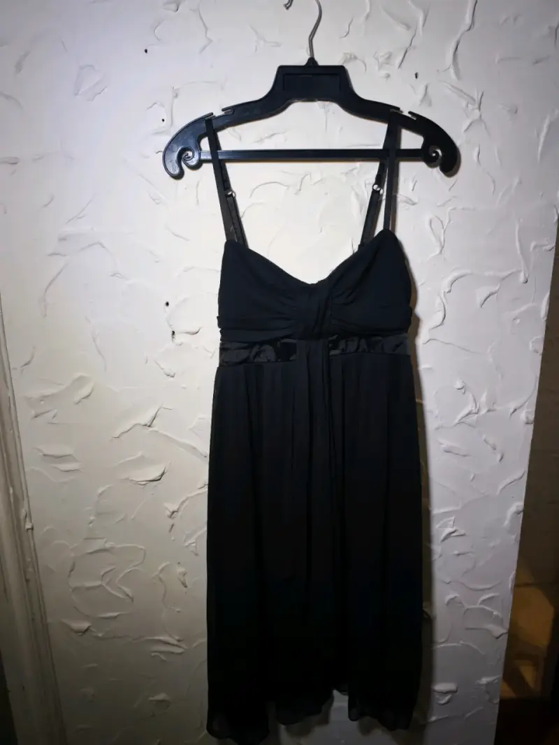 Vestido negro elegante - 2
